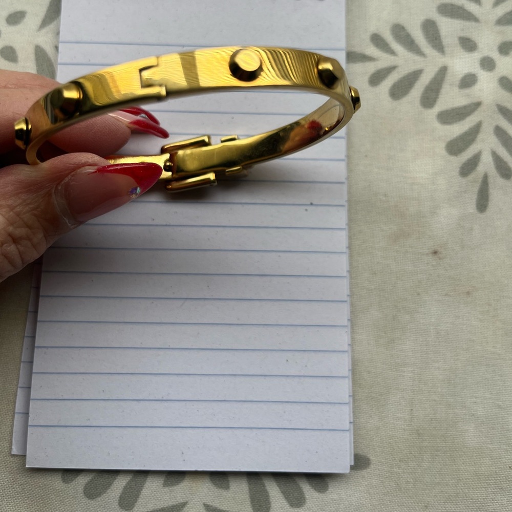 Michael Kors Gold-Tone Bangle